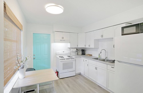 Whitney Beach House | Backyard Ocean Oasis