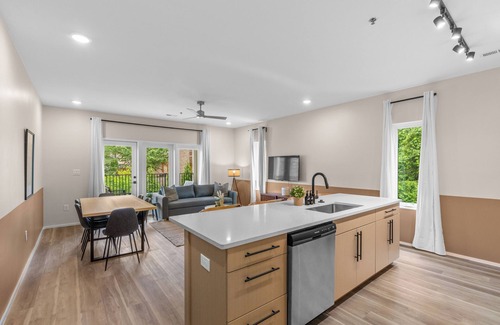 Old Fourth Ward House | Backyard Zen/NEW 2 bed 2 bath O4W