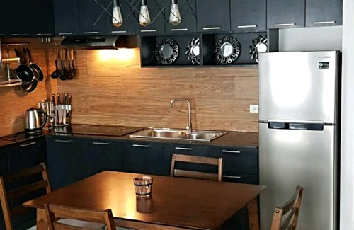 Bacolod Condo | BACOLOD CITY CENTER SLEEK STUDIO DE LUXE