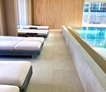 Bad Saarow Apartment | Bad Seerose mit Seeblick, Dachterrasse, Pool und Sauna