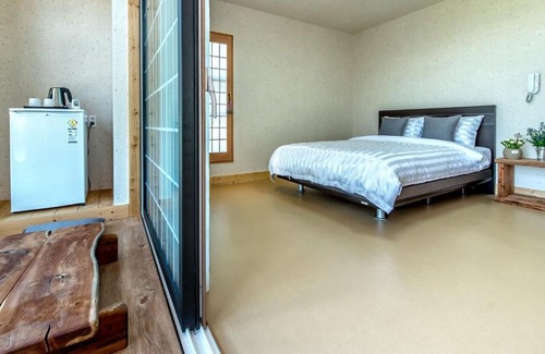 Pyoseon House | Bada Maru Pension