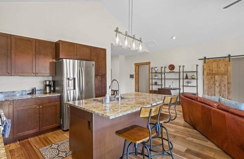 Loghill Village House | Badger Retreat on Golf Course