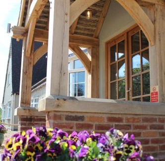 Barwell Hotel | Badgers Mount Hotel