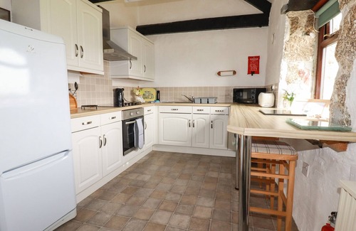 Crowthorne Cottage | Badgers Sett