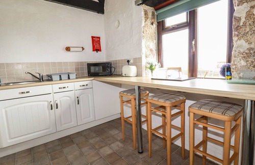 Crowthorne Cottage | Badgers Sett