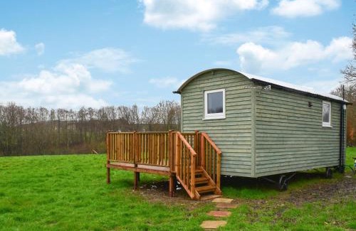 Cowbeech House | Badgers - Uk46750