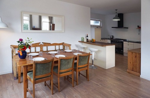 Huisduinen House | Badhuisstraat13