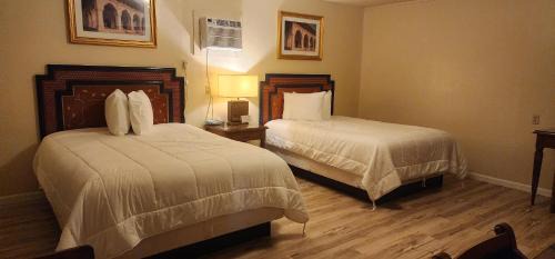 Northeast Entrance Badlands Hotel | Badlands Hotel & Campground