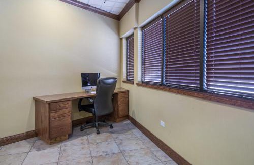 Dickinson Hotel | Badlands Inn & Suites