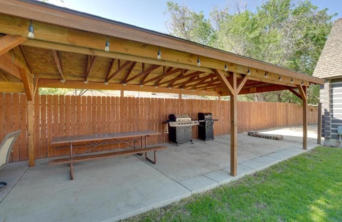 Medora Apartment | Badlands Suite Less Than 1 Mi to Teddy Roosevelt Park!