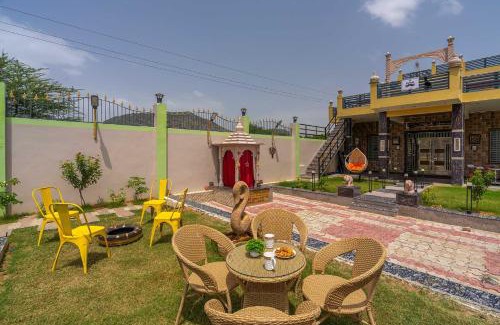 Viratnagar Villa | Badshah Farmstay by VEO - Part of StayVista