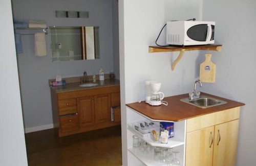Okanagan-Similkameen Bed & Breakfast | Baergnaescht Bed & Breakfast