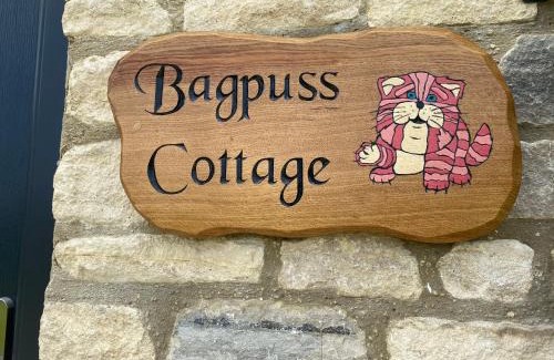 Witney House | Bagpuss Cottage Stunning 2 bedroom cosy cottage