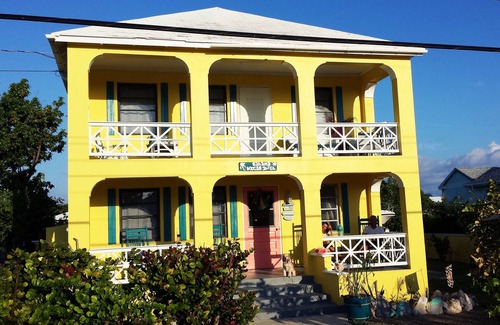 Spanish Wells Villa | Bahama Breeze Island Villa. Two Minute Walk To Pristine, Pink Beaches. Paradise.
