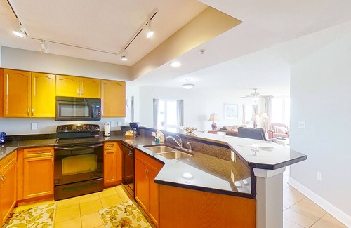 Crescent Beach Condo | Bahama Sands Luxury Condominiums