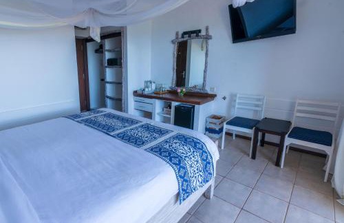 Mombasa Hotel | Bahari Beach Hotel