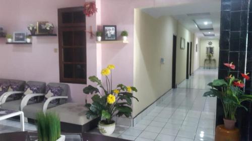 Bitung Hotel | Bahari Family Hotel