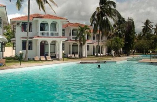 Diani Beach Villa | BAHARI HOLIDAY RESORT