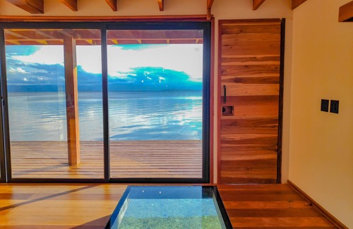 Punta Caracol Villa | Bahia Coral Lodge - EcoLodge Over the water