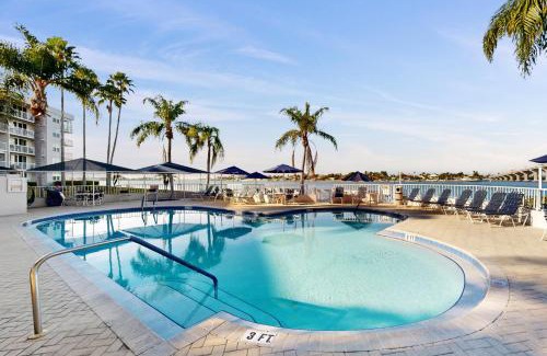 St. Petersburg Apartment | Bahia Del Mar #519
