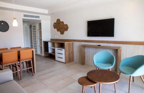 Akumal Resort | Bahia Principe Grand Tulum - All Inclusive