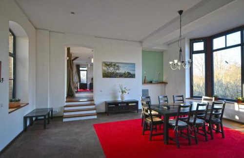 Langenbieber House | Bahnhof Langenbieber