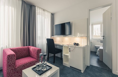 Neuenstadt am Kocher Hotel | Bahnlounge 1907