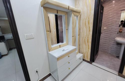 Bahria Town Apartment | Bahria Town Lahore - NEXT INN Cozy apartment for your stay 501
