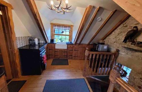 Dalry House | Baidland Escapes 2 bedroom cottage With hot tub