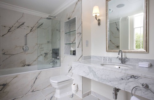 Bath Hotel | Bailbrook House