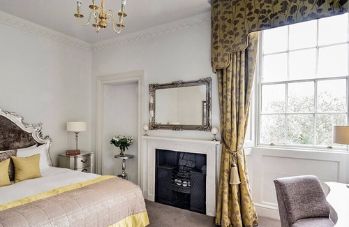 Bath Hotel | Bailbrook House