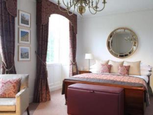 Bath Hotel | Bailbrook House Hotel, Bath