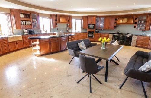 Wild Atlantic Way House | Baile Na Cille