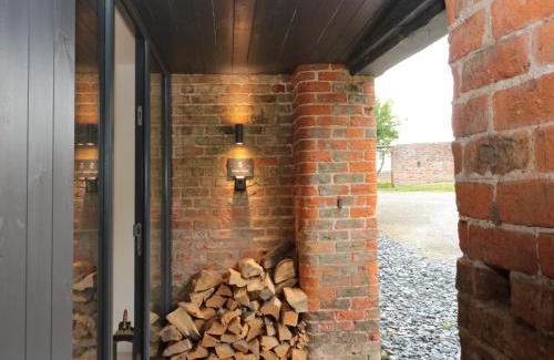 North Dalton House | Bailey house