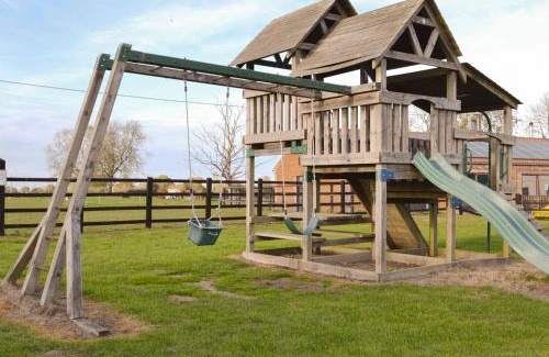 Foxley House | Baileys Barn - Ukc3738