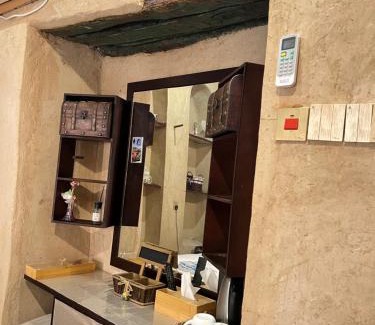 Al Hamra Hotel | Bait Baityn بيت البيتين