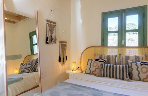 Batroun Hotel | Bait Zouzou