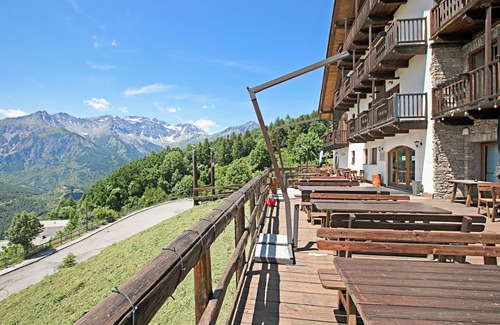Bardonecchia Apartment | Baita 3 - Balcony Studio 201, Bardonecchia, Italy