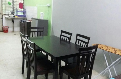 Gambang House | Baiti Homestay