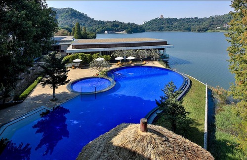 Baiyun Hotel | Baiyun Lakeside Hotel