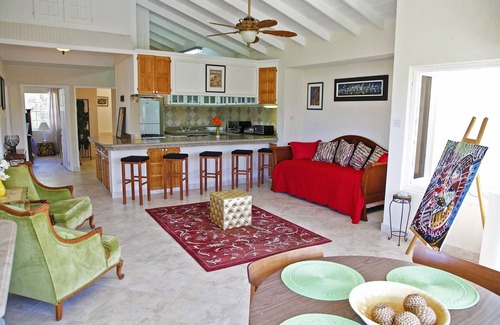 Holder's Hill Apartment | Bajan J's Getaway- Great Value! St. James Apt. West Coast