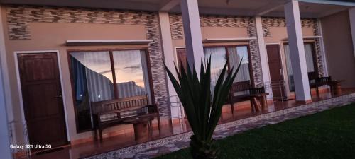 Bajawa Hotel | Bajawa-Roo Hotel