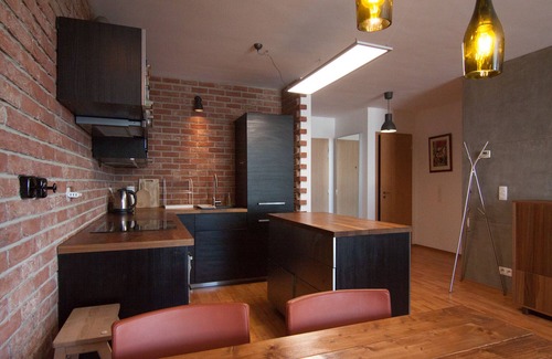 Nove Mesto Apartment | Bajka 09 - Stylish apartment w/parking and AC