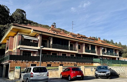Piedrahita Apartment | Bajo cerca de Berria - Villa Mercedes 17001