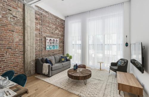 Downtown Montreal Apartment | Bakan - Sainte Catherine