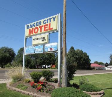 Baker City Hotel | Baker City Motel & RV