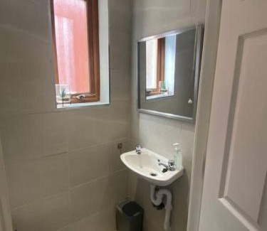 Ormeau House | Baker House (Ormeau Road) 4Bed