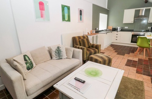 Ford Cottage | BAKERS COTTAGE, pet friendly, with a garden in Cornhill-On-Tweed