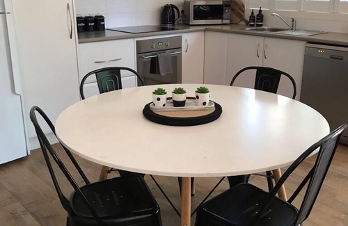 Charlton Apartment | Bakery Lane Serviced Apartments Charlton