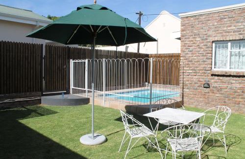 Beaufort West House | Bakgat Blyplek